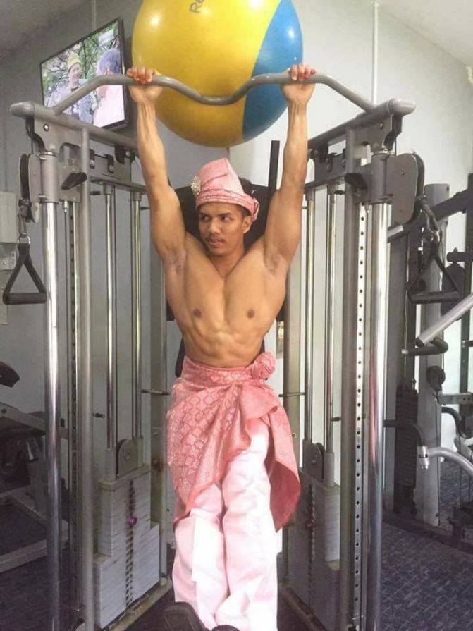 gambar kahwin pengantin di gym 3