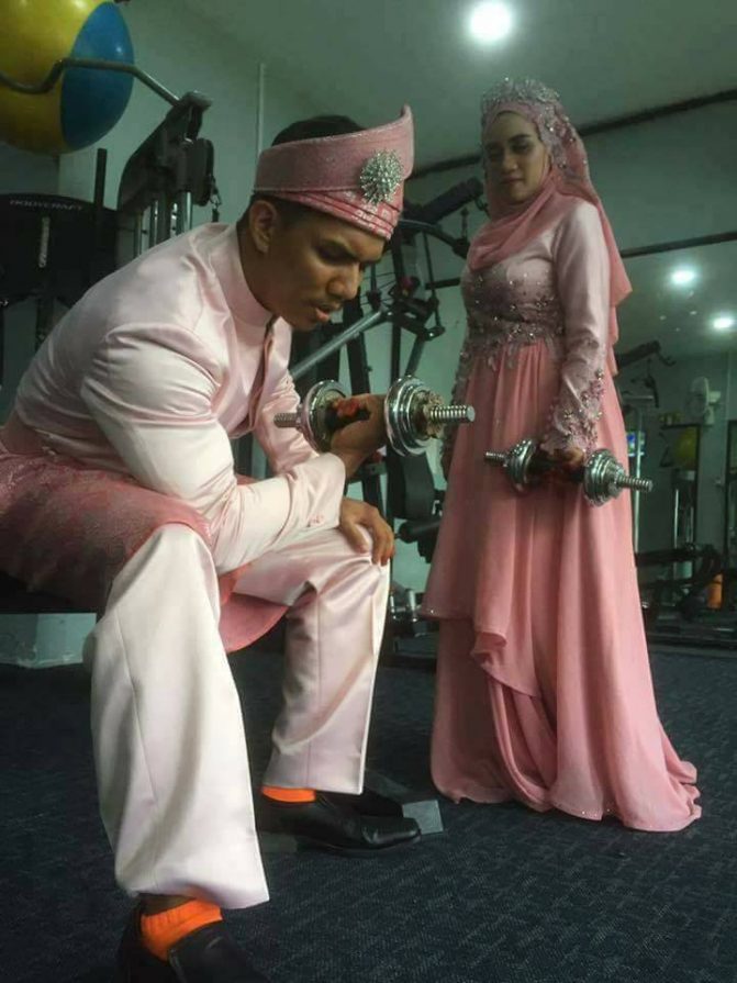 gambar kahwin pengantin di gym 7