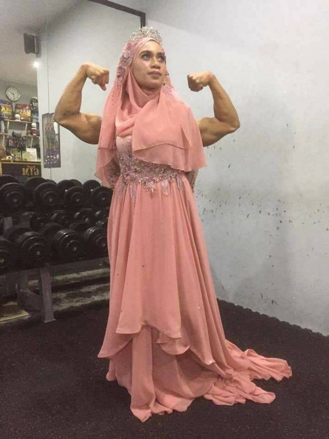 gambar kahwin pengantin di gym 8