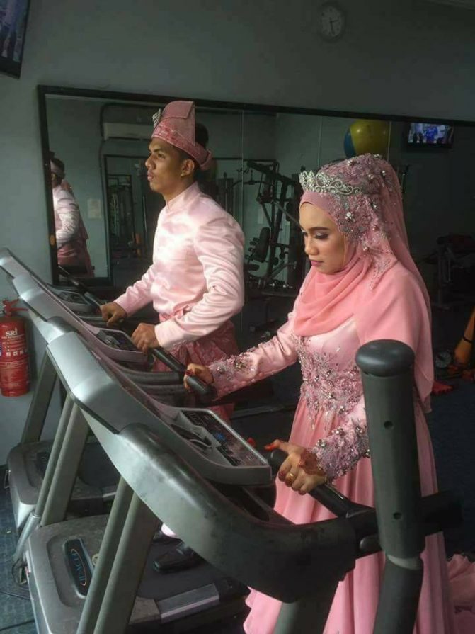 gambar kahwin pengantin di gym 9