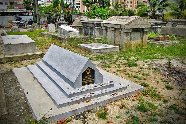 gambar kubur yahudi di pulau pinang 3