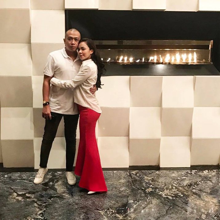 gambar terlajak mesra nora danish dan nedim dikecam 3