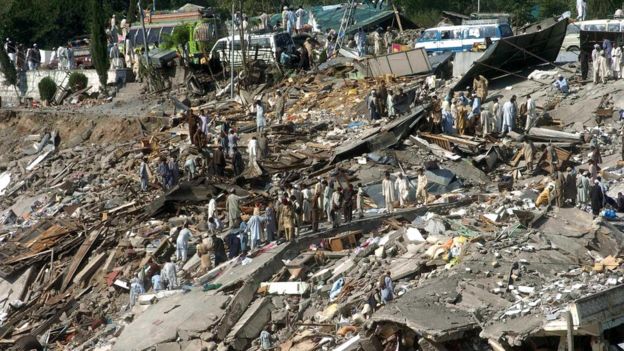 gempa bumi kashmir