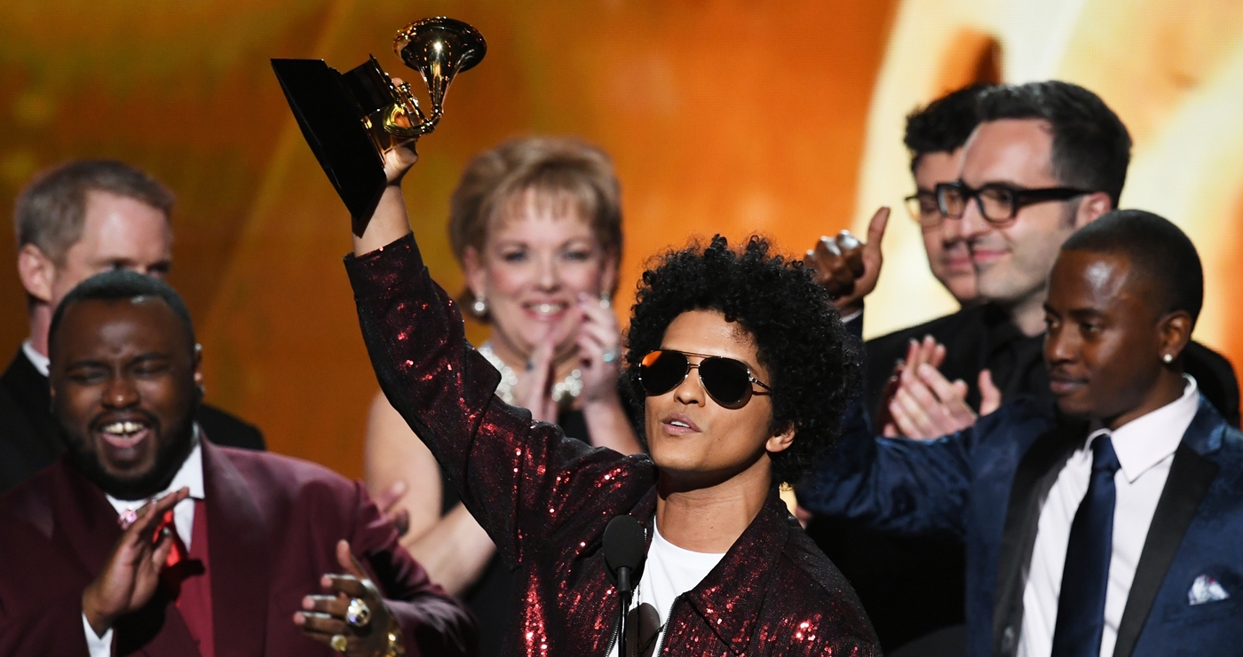 grammy 2018 bruno mars menang besar