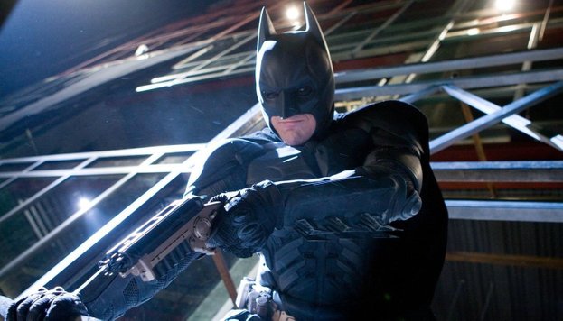 grapple gun batman selamatkan diri