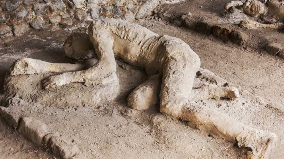 gunung berapi vesuvius letusan dahsyat yang membekukan warga pompeii 5