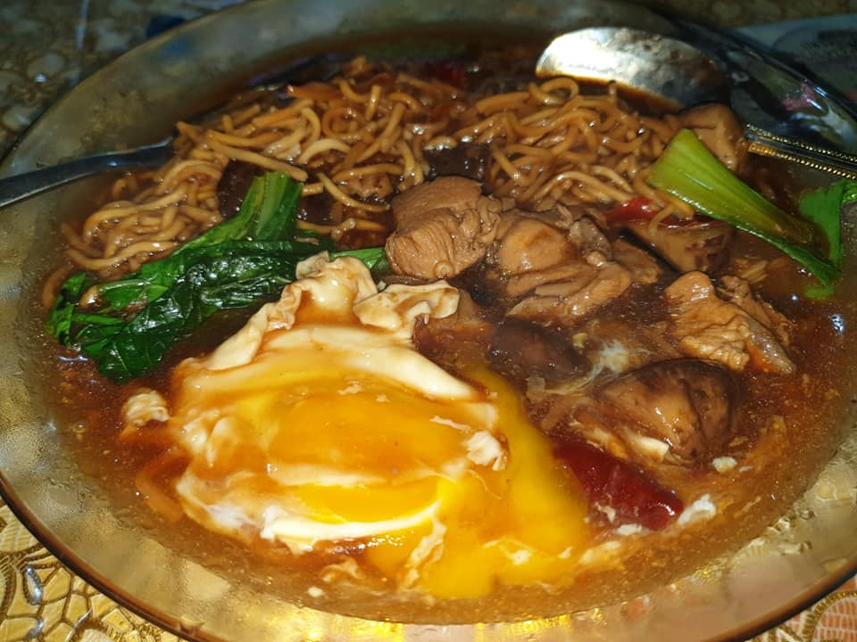 homemade sizzling yee mee