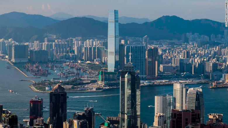 hong kong bandar dengan penduduk terlampau kaya paling ramai