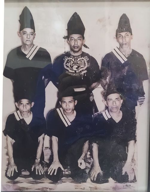 hussein onn bersama meor abdul rahman silat gayong