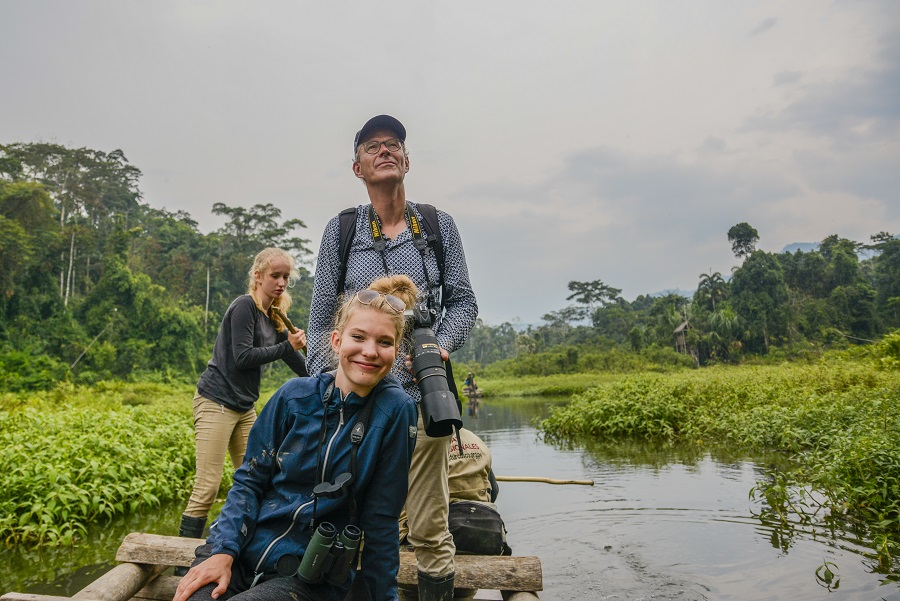 hutan amazon bercuti bersama keluarga