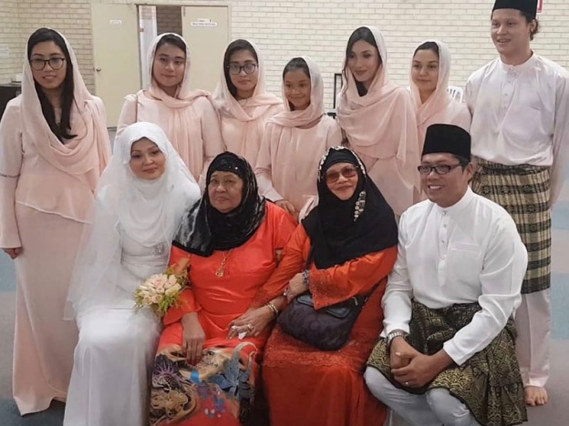 ibu zahirah macwilson bernikah 2