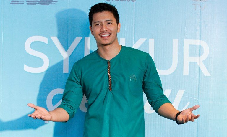 iluminasi fattah amin wanita terakhir qalifmoden