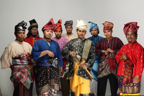 iluminasi melayu