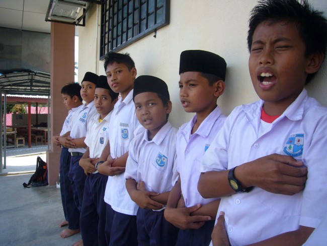 iluminasi sekolah kebangsaan kluster bestari berprestasi tinggi kementerian pendidikan10