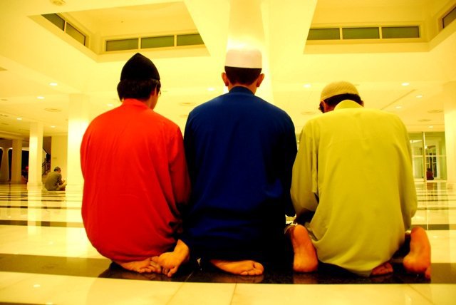 iluminasi solat makna bacaan6