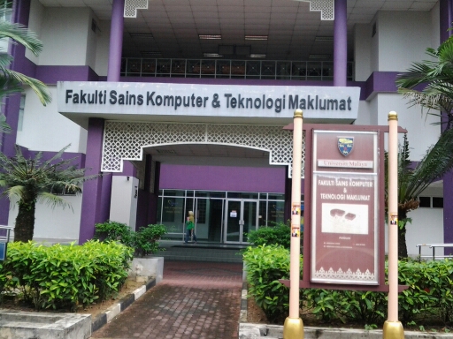 iluminasi universiti teknologi maklumat komputer5