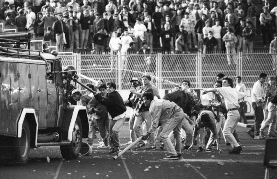 insiden stadium 13 mei 1990