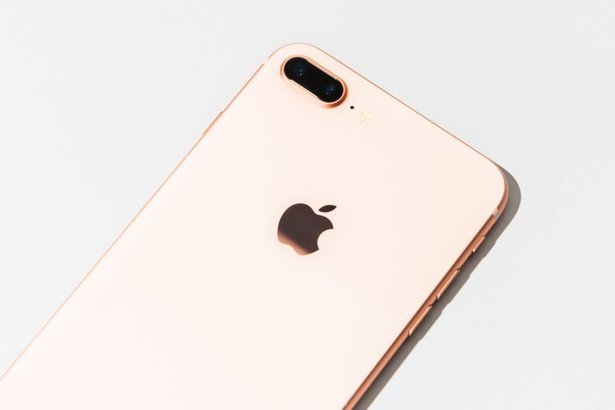 iphone 8 plus iphone x mempunyai kamera belakang yang lebih kurang sama