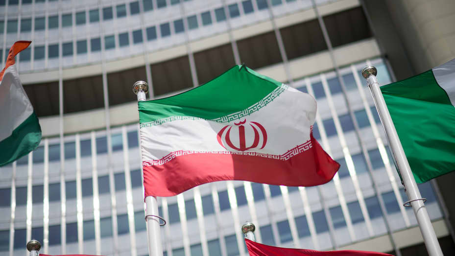 iran tukar nama persia