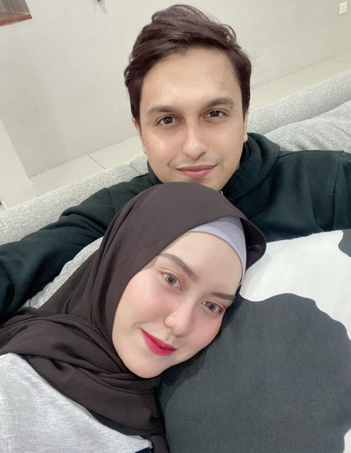 isteri haziq hussni