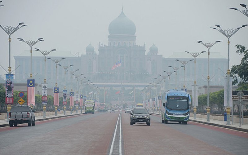 jerebu dan pembenihan awan di malaysia