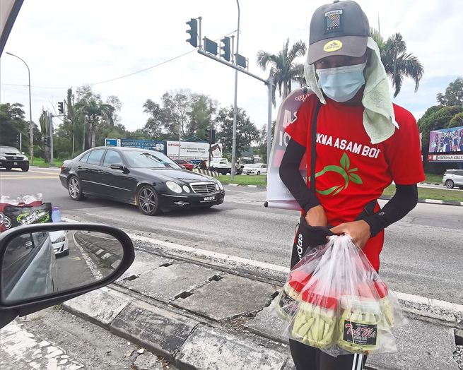 jeruk asam boi traffic light