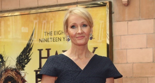 jkrowling promosikan video meniarap