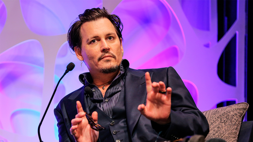 johnny depp dan selebriti banyak hutang masalah kewangan bankrap