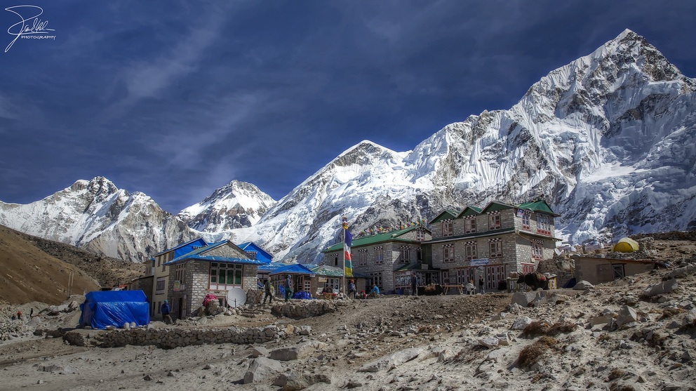 kampung everest