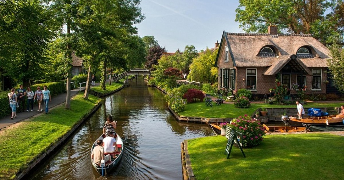 kampung giethoorn