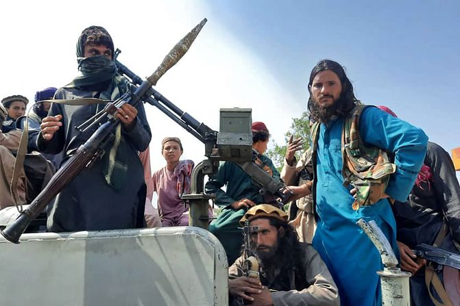 kemaraan taliban ke kabul