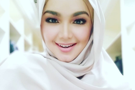 keunikan cara siti nurhaliza pulang beraya sentuh hati netizen