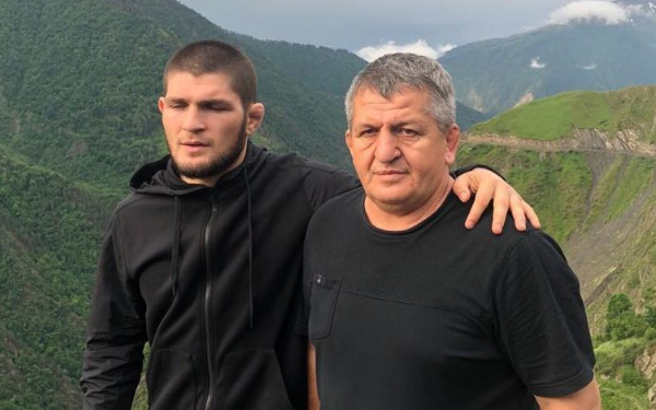 khabib dan ayahnya