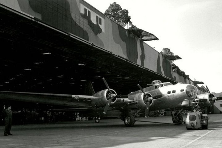 kilang pesawat boeing di bawah wonderland