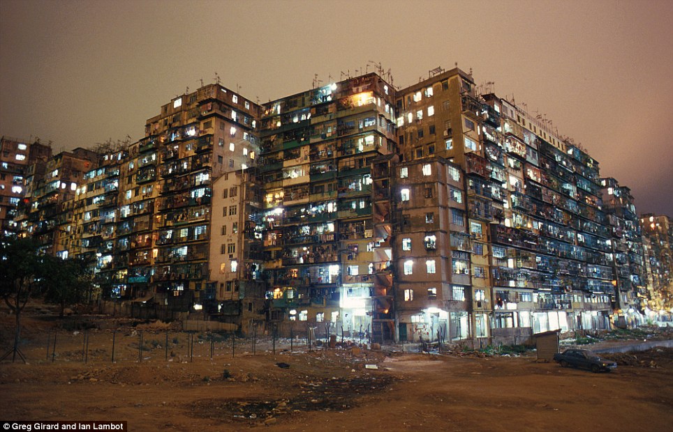 kowloon walled city 6