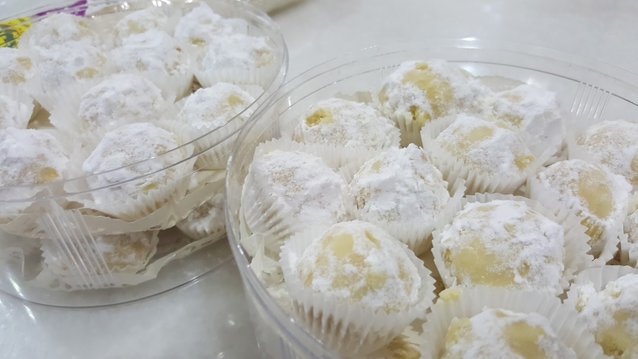 kuih biskut makmur