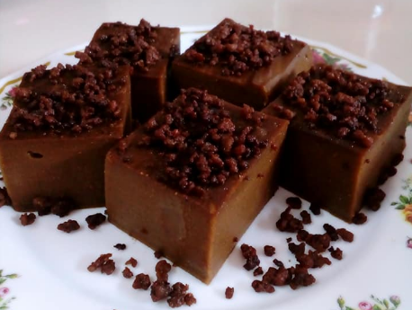 kuih kole kacang