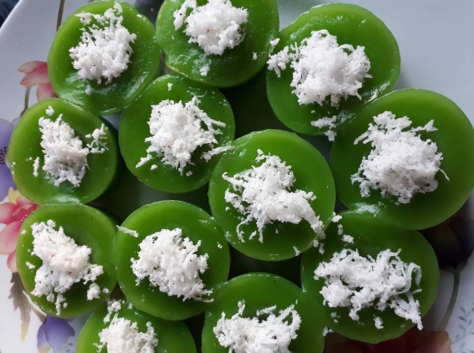 kuih lompang pandan 1