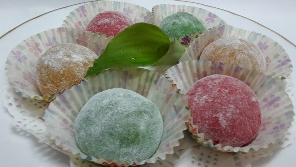 kuih mochi