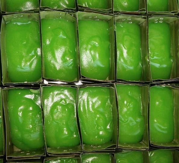 kuih tepung pelita tradisional