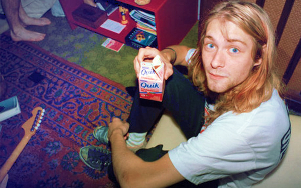 kurt cobain minum susu 482