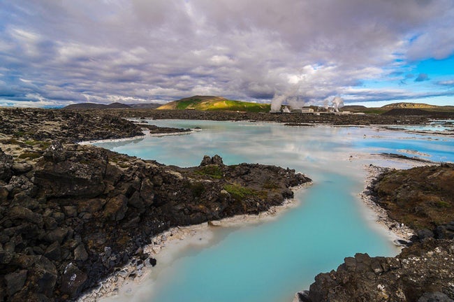 lagoon biru iceland