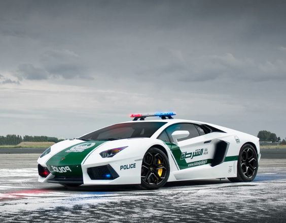 lamborghini aventador dubai 669