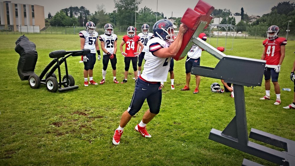 latihan american football