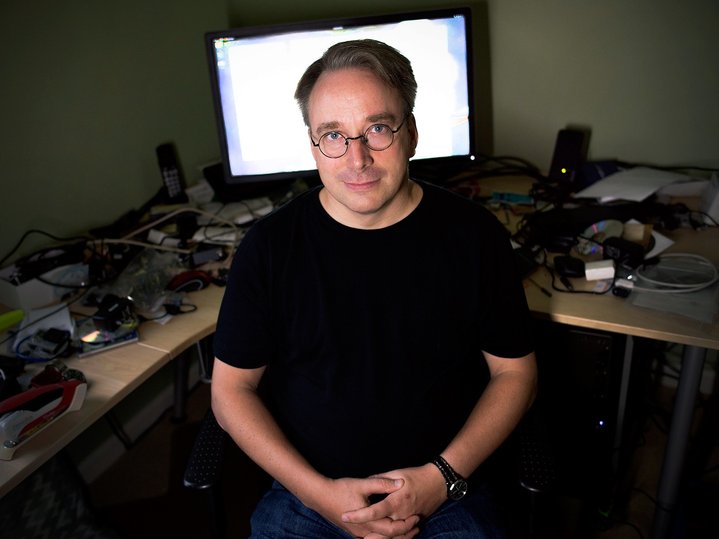 linus torvalds pencipta linux