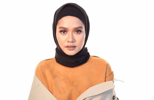 liyana jasmay kini berhijab 2