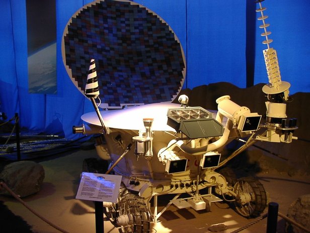 lunokhod lunar rover