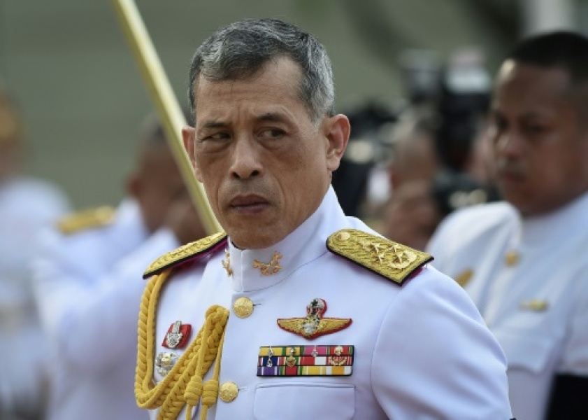 maha vajiralongkorn kerabat diraja paling kaya di dunia