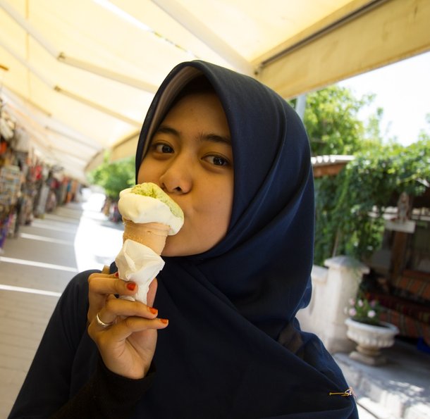 makan aiskrim gula diproses 125