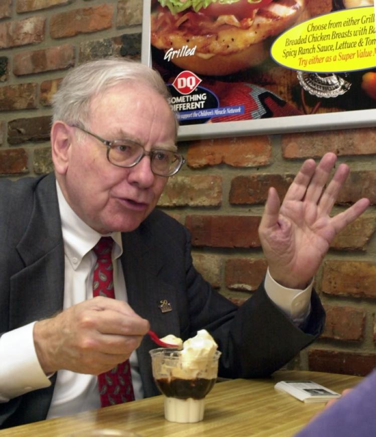 makan tengah hari warren buffet paling mahal pernah dijual di ebay